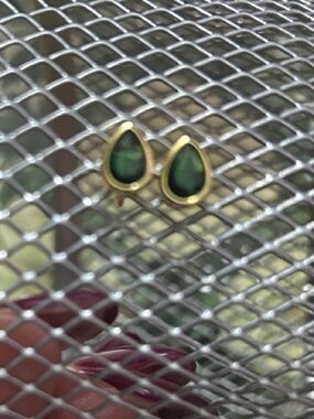 14k Gold over 925 Silver Green Tear Drop Stud Push Back Earrings NEW